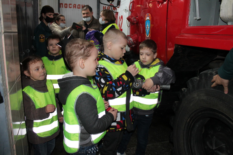 «Звездочки надежды» в гостях у пожарных