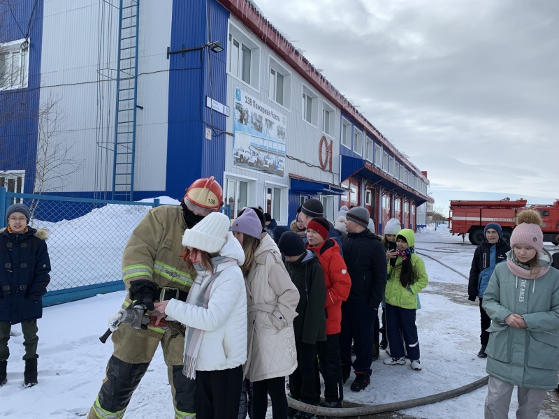 День открытых дверей прошел в 138 пожарно-спасательной части