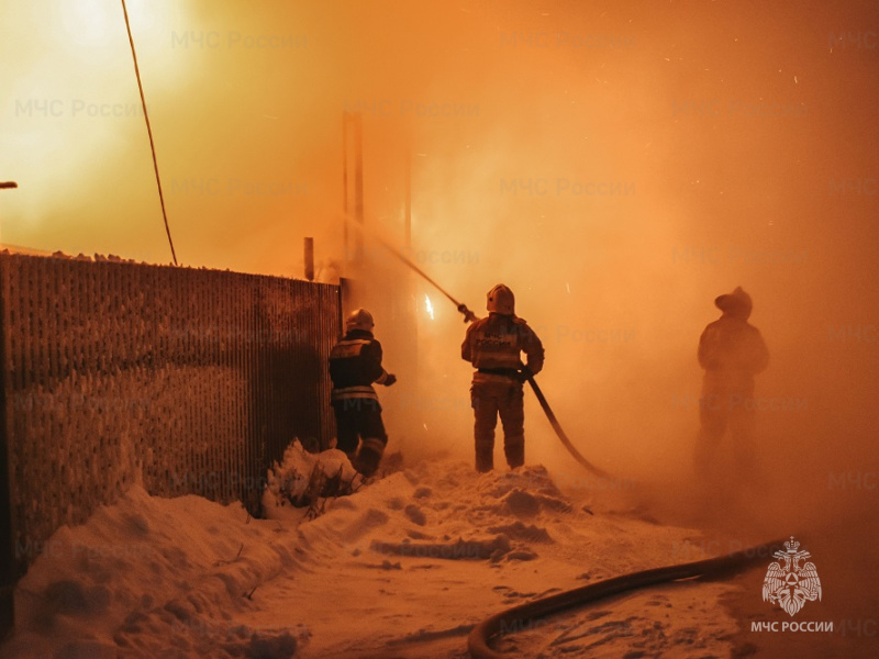 Возгорание в хозяйственной постройке на улице Новая г. Мегиона